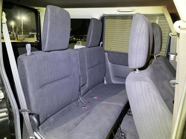 �L�X�Ƃ���2��ڃV�[�g�͋��Z���������A���S�n�����K!�F�B��Ƒ��Ƃ̂��o�����ɂ҂�����ł��B�x�r�[�V�[�g��`���C���h�V�[�g�g�p�������K�ɂ��߂�������������\���ȋ�Ԃ��m�ۂ��Ă��܂��B