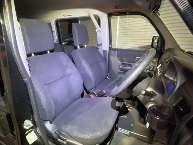 �^�]�Ȃ܂��ɂ͏\���ȃX�y�[�X������A�啿�ȕ��ł��������^�]���Ă�����������ł��B