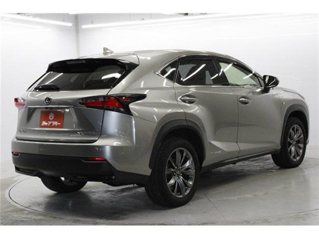 ���Ǝҗl�ւ̔̔��͂��f�肳���Ă��������܂��B �Ԍ������ԗ��̏ꍇ�́A�Ԍ����擾�������x�������z�ŕ\�����Ă���܂��B