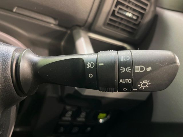 �y�I�[�g���C�g�z����̖��邳�ɉ����Ď����Ńw�b�h���C�g�̓_���E�������ł���@�\�ł�!���C�g�̕t���Y��E�����Y��Ȃǂ������Ȃ�A�J�̓���[���̑��s�����S!�g���l���ʉߎ����֗��ł��ˁ�