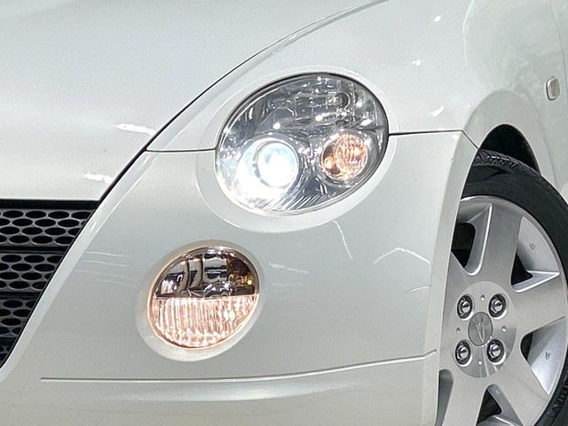 �yHID�w�b�h���C�g�z���ɖ��邭�O�����Ƃ炵�Ă����̂ŁA���V����Ԃ̑��s�������E�ǍD�ň��S���Ă���肢�������܂��B