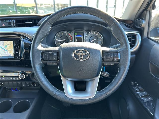 ハイラックス2.4 Z ディーゼル 4WD