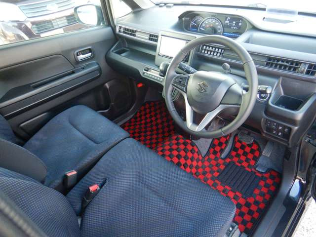 ワゴンRハイブリッド(HYBRID) FZ セーフティパッケージ