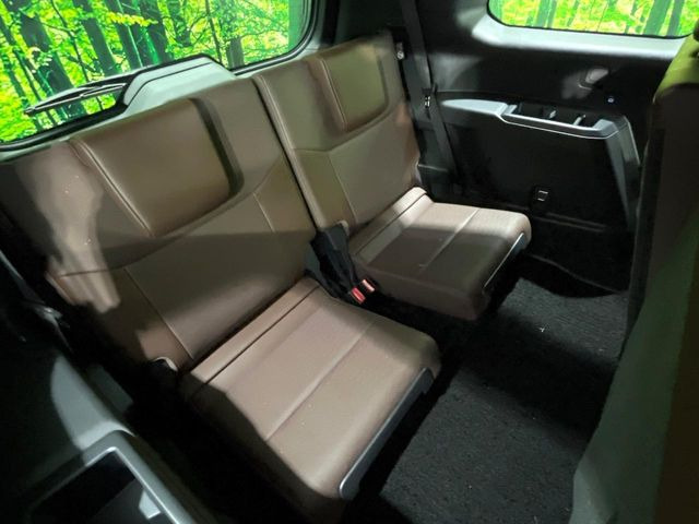 3��ڃV�[�g�͂�������ԗǍD����l�ł��������ƍ����Ē����܂��̂ŁA��l���ł̂��o���������N���N�ł��􂲉Ƒ��ŁA�C�̒m�ꂽ���ԂŁA�h���C�u�ɍs���̂��y���݂ł��ˁ�