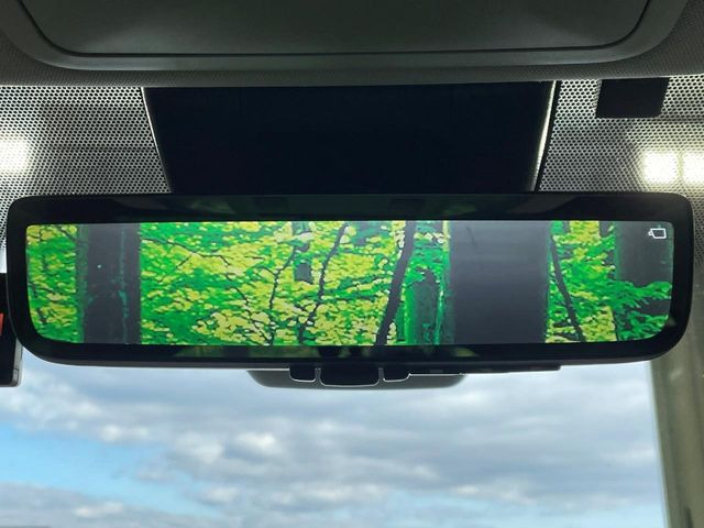 �y�f�W�^���C���i�[�~���[�z��Ȃ̑傫�ȉו��⓯��҂Ō�����m�F���Â炢���ł����S!�J�������B�e�����ԗ�����̉f�������[���~���[���ɕ\���B�N���A�Ȏ��E�ŏ󋵂̊m�F���\�ł�!