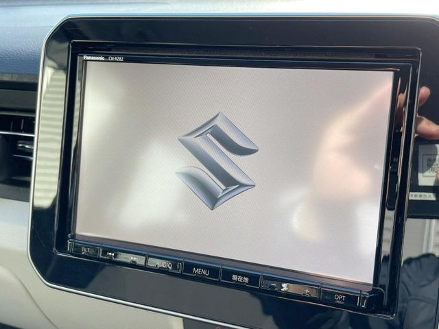 �y�����i�r�z�l�C�̏����i�r�𑕔��B�I�[�f�B�I�@�\���[�����Ă���ABluetooth�ڑ�����΂������̃X�}�z��MP3�v���C���[�̉��y���Đ��\!�����̉^�]������Ɋy�����Ȃ�܂�!!