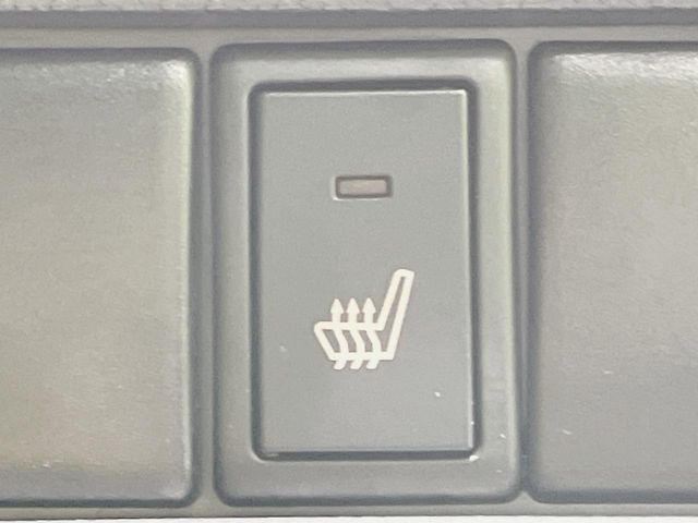 �y�V�[�g�q�[�^�[�z�������ɏd�󂷂�V�[�g�q�[�^�[!�G�A�R����葁�����܂��Ă����̂Ŋ�����̐l�����S�ł��ˁ�G�A�R���̉����͊������邩����A�Ƃ������ɂ����������߂ł��B