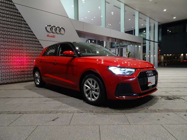 A1スポーツバック25 TFSI アドバンスド