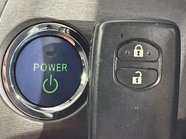 �y�X�}�[�g�L�[�z�J�o����|�P�b�g�ɓ��ꂽ�܂܂ł��h�A�̎{���E�������\�ȃX�}�[�g�L�[�𑕔��B�G���W���̃I���E�I�t�����J�M�����o���K�v����������Ƃ��Ă��֗��ł���