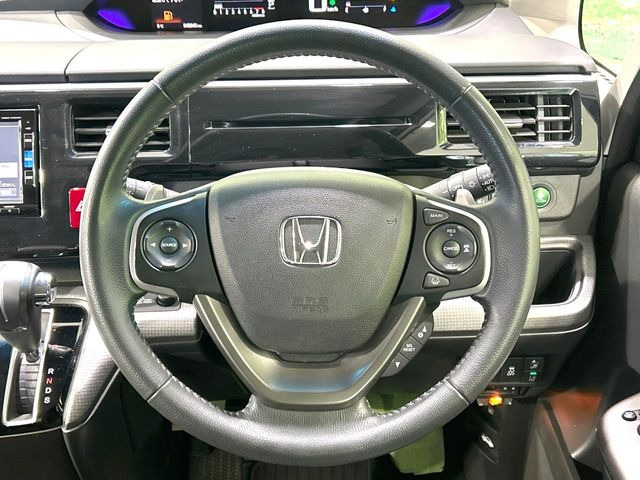 �y�A�_�v�e�B�u�N���[�Y�R���g���[���z�������H�ł̒��������s���y��!!�����ő��x��ۂN���[�Y�R���g���[�����A�Փˌy���V�X�e���ƘA�g���A�O���̎ԗ������m���ĎԊԂ�ۂ悤�ɑ��x���߂��Ă���܂�!!