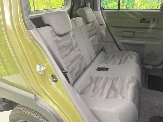 �㕔���Ȃ��C�ɂȂ�^�]�ȃV�[�g���͎g�p�������Ȃ��A�ǍD�ȏ�ԂƂȂ��Ă��܂��B�O�I�[�i�[�l�����J�Ɏg���Ă������Ƃ��悭�킩��܂��ˁB�悤�ȃL�Y�E�����ւ��蓙�A�傫�ȃ_���[�W�͂Ȃ��A�ǍD�ȏ�Ԃł��B