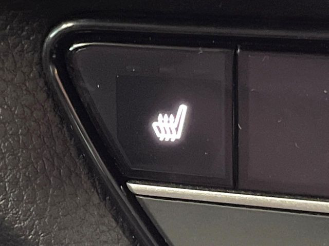 �y�V�[�g�q�[�^�[�z�������ɏd�󂷂�V�[�g�q�[�^�[!�G�A�R����葁�����܂��Ă����̂Ŋ�����̐l�����S�ł��ˁ�G�A�R���̉����͊������邩����A�Ƃ������ɂ����������߂ł��B