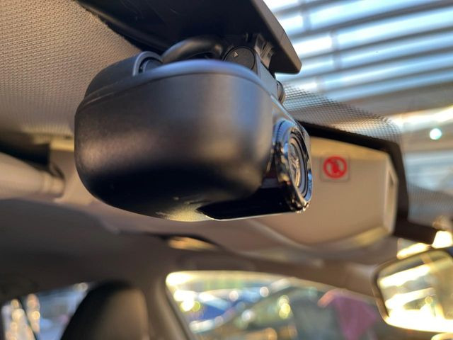 �y�h���C�u���R�[�_�[�z�h���C�u���R�[�_�[����!���s���͂������A������^�]�⎖�̂ɑ��������ہA�f���ŋL�^���A����̃��X�N�ɔ����܂��B���L�^�pSD�J�[�h�͂��q�l�����g�ł��������������K�v������܂��B