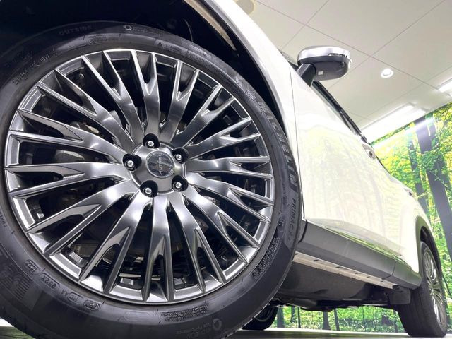 �y20�C���`�A���~�z�C�[���z�O�ςɃ}�b�`�����A���~�z�C�[���𑕒����Ă���܂��B�e��A���~�z�C�[����A�X�^�b�h���X�^�C�����戵�����Ă���܂��B���񂲑��k����������