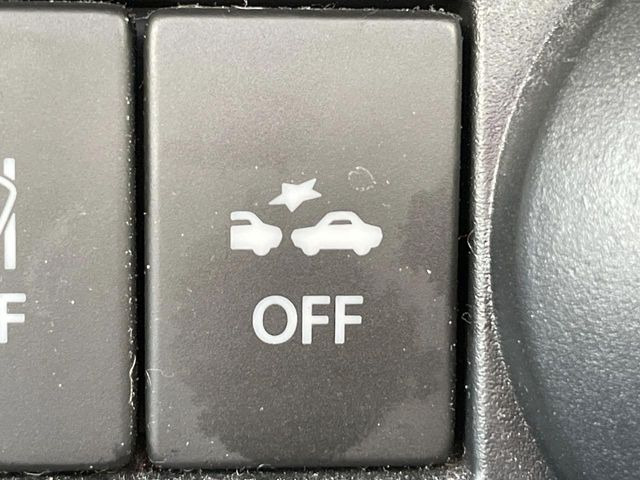 �y�X�Y�L �Z�[�t�e�B�T�|�[�g�z���s���ɑO���̎ԗ�����F�����A�Փ˂������Ȏ��͌x��ƃu���[�L�ŏՓˉ���Ɣ�Q�y�����A�V�X�g�B�����S�Ƀh���C�u�����y���݂��������܂��B