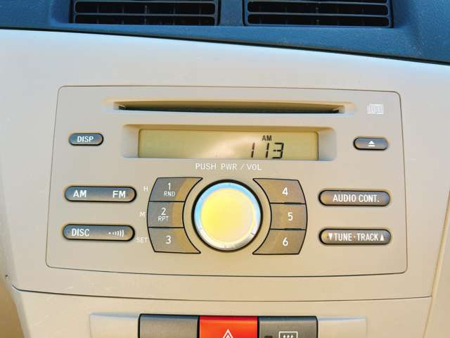 ���D�݂̃J�[�i�r�ւ̃J�X�^�����������������܂�!����]�̍ۂɂ͓��X�X�^�b�t�܂ł��C�y�ɂ����k��������