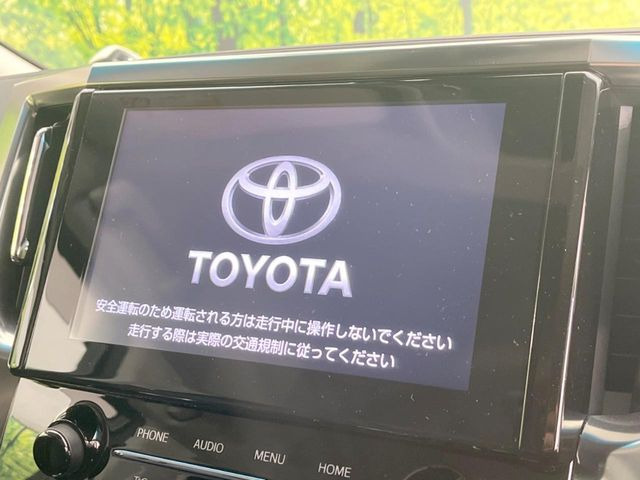 �y�����i�r�z�l�C�̏����i�r�𑕔����Ă���܂��B�i�r�̎g���₷���͂������A�I�[�f�B�I�@�\���[��!�L�����v�◷�s�͂������A�ʋ΂┃�����ȂǕ��i�̃h���C�u���y�����Ȃ�͂���