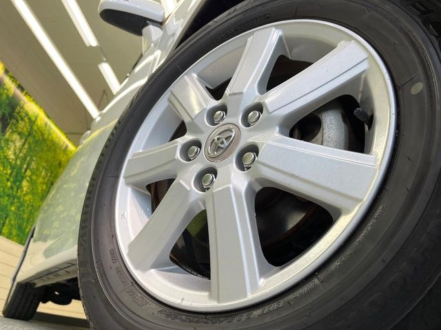 �y����16�C���`�A���~�z�C�[���z�O�ςɃ}�b�`���������A���~�z�C�[���𑕒����Ă���܂��B�e��ЊO�A���~�z�C�[����A�X�^�b�h���X�^�C�����戵�����Ă���܂��B���񂲑��k����������