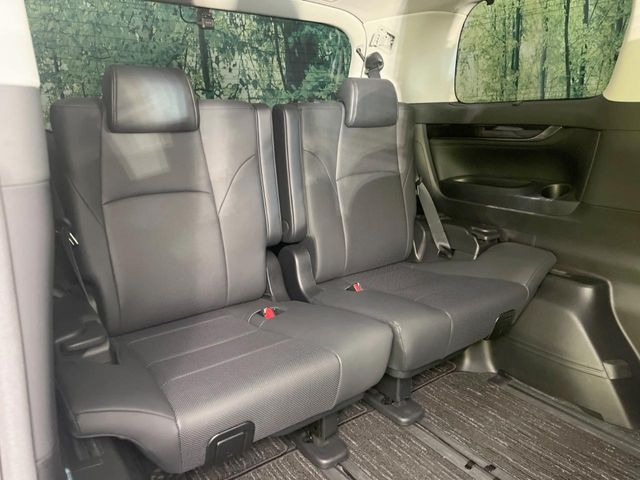 3��ڃV�[�g�͂�������ԗǍD����l�ł��������ƍ����Ē����܂��̂ŁA��l���ł̂��o���������N���N�ł��􂲉Ƒ��ŁA�C�̒m�ꂽ���ԂŁA�h���C�u�ɍs���̂��y���݂ł��ˁ�