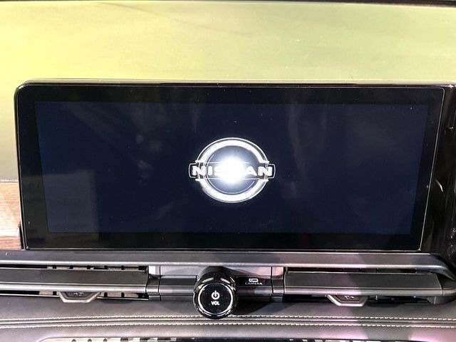 �y���[�J�[�����i�r�z�C���e���A�ɗn�����ރX�^�C���b�V���ȁu��p�݌v�v���[�J�[�i�r�𑕔��􎋔F���⑀�쐫�ȂǊ�{���\�ɂ��D��A���㎿�ȃJ�[���C�t�����y���݂��������܂��B