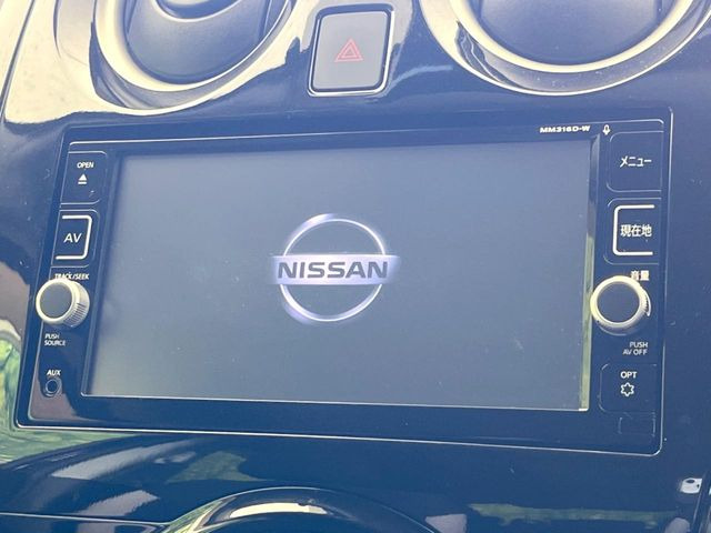 �y�����i�r�z�l�C�̏����i�r�𑕔����Ă���܂��B�i�r�̎g���₷���͂������A�I�[�f�B�I�@�\���[��!�L�����v�◷�s�͂������A�ʋ΂┃�����ȂǕ��i�̃h���C�u���y�����Ȃ�͂���