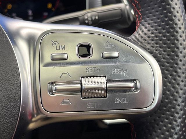 ���f�B�X�^���X�p�C���b�g�f�B�X�g���j�b�N:�s�s�A�x�O�A�������H�Ȃǂ̑��s���ɁA�X�e���I�}���`�p�[�p�X�J�����ƃ��[�_�[�Z���T�[�ɂ��A�O���Ԃ�F�����đ��x�ɉ������Ԋԋ������ێ����鎟����̃N���R��!