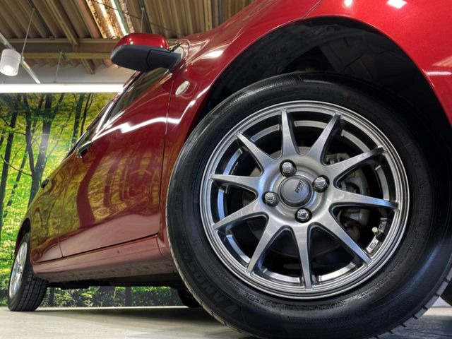 �y14�C���`�A���~�z�C�[���z�O�ςɃ}�b�`�����A���~�z�C�[���𑕒����Ă���܂��B�e��A���~�z�C�[����A�X�^�b�h���X�^�C�����戵�����Ă���܂��B���񂲑��k����������