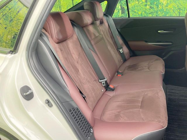 �㕔���Ȃ��C�ɂȂ�^�]�ȃV�[�g���͎g�p�������Ȃ��A�ǍD�ȏ�ԂƂȂ��Ă��܂��B�O�I�[�i�[�l�����J�Ɏg���Ă������Ƃ��悭�킩��܂��ˁB�悤�ȃL�Y�E�����ւ��蓙�A�傫�ȃ_���[�W�͂Ȃ��A�ǍD�ȏ�Ԃł��B