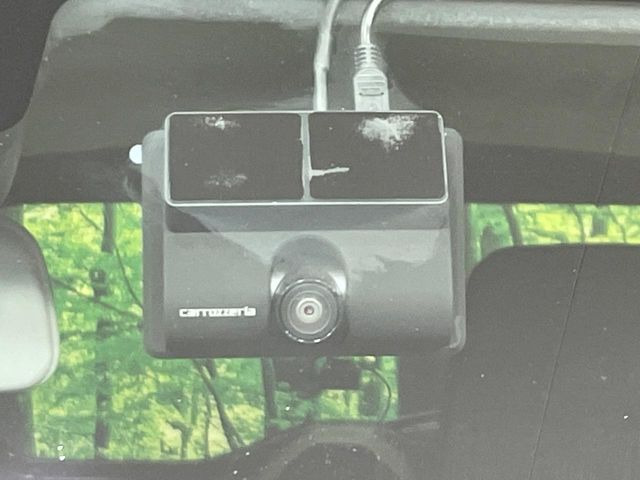 �y�h���C�u���R�[�_�[�z�h���C�u���R�[�_�[����!���s���͂������A������^�]�⎖�̂ɑ��������ہA�f���ŋL�^���A����̃��X�N�ɔ����܂��B���L�^�pSD�J�[�h�͂��q�l�����g�ł��������������K�v������܂��B