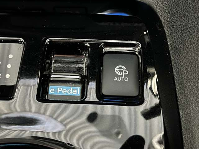 �X�C�b�`���삾���ŁA���Ԏ��ɕK�v�Ȃ��ׂĂ̑�����V�X�e���������Ő��䂵�A���Ԃ��x������v���p�C���b�g�p�[�L���O�X�C�b�`!