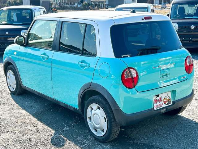 ���X�ł͌y�����Ԃ��畁�ʎԂ܂ŕ��L���I�[�����[�J�[�̎Ԏ�E�F�E�O���[�h��L�x�ɑ����Ă���܂��B