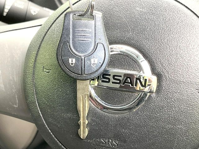 �y�L�[���X�z�������ꂽ�ꏊ����ł��{�^����Ńh�A�̊J���E�{�����ł���̂łƂ��Ă��֗�!�h�A�̌�������ɏ������邱�Ƃ�����܂����