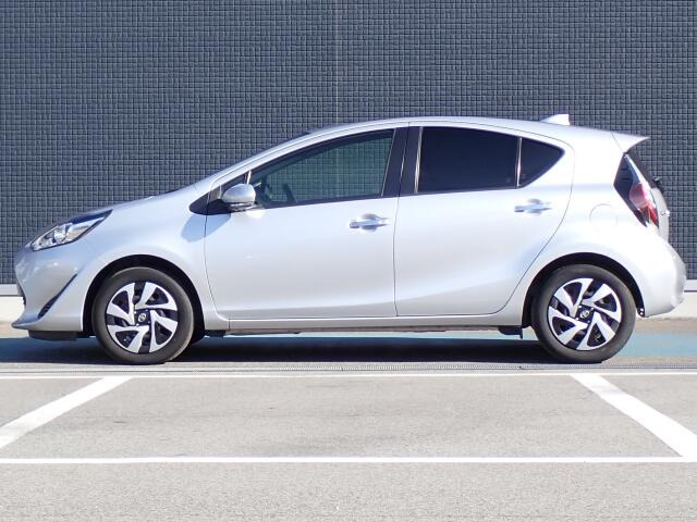 ���Еۏ؂ł͔[�ԓ����瑖�s�����������ŁA���Օi�������S�Ă̕��i��1�N�ԕۏ؂��܂��B(�����ԗ��Ɋւ��ĉˑ����u�͕ۏؑΏۊO�ƂȂ�܂�)(�O���Y�Ԃ͋���5,000km�܂Ŕ��N��)