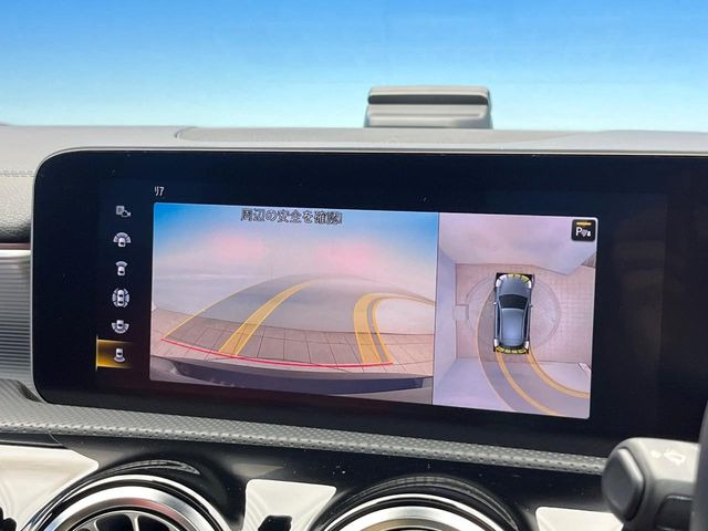 ���p�m���~�b�N�r���[���j�^�[:��p�̃J�����ɂ��A�ォ�猩���낵���悤�Ȏ��_��360�x�N���}�̎��͂��m�F���邱�Ƃ��ł��܂������p�������m�F���₷���A�����ꏊ�ł̐؂�Ԃ��⒓�Ԃ��X���[�Y�ɍs���܂��B