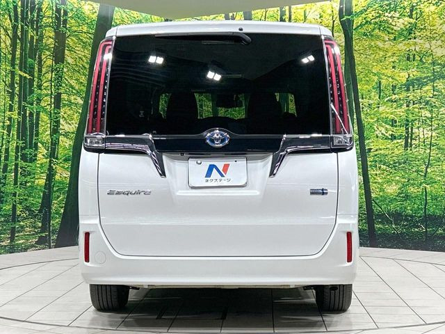 安心の最長10年・走行無制限保証(有償)をご用意。保証内容も充実はもちろん、無料点検&オイル交換や、年中無休の全国・24時間ロードサービスも付帯されておりますのでご安心下さい。