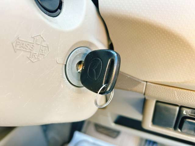 �y�L�[���X�G���g���[�z���ꂽ�ꏊ����h�A�̊J���ł��A�����^�b�`�Ŋy�X��荞�߂܂���