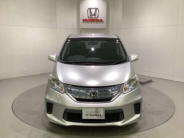 フリードハイブリッド1.5 ジャストセレクション