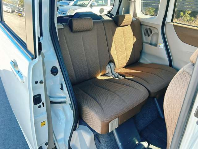 ���Ђł͌��I�������Ԃ𖈌���ʂɎd������s�Ȃ��A�����߂₷�����i�ł��񋟂��Ă���܂���