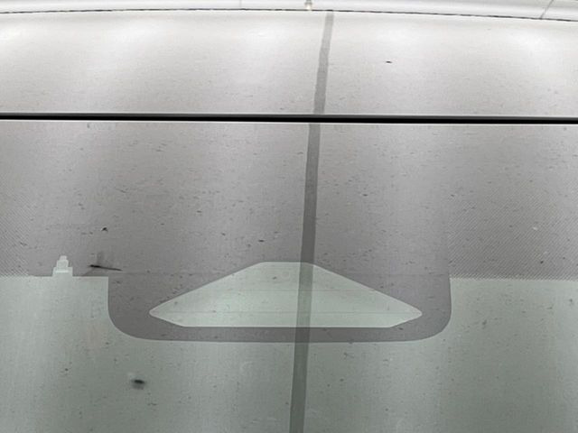 �y�g���^�Z�[�t�e�B�Z���X�z���s���ɑO���̎ԗ�����F�����A�Փ˂������Ȏ��͌x��ƃu���[�L�ŏՓˉ���Ɣ�Q�y�����A�V�X�g�B�����S�Ƀh���C�u�����y���݂��������܂��B