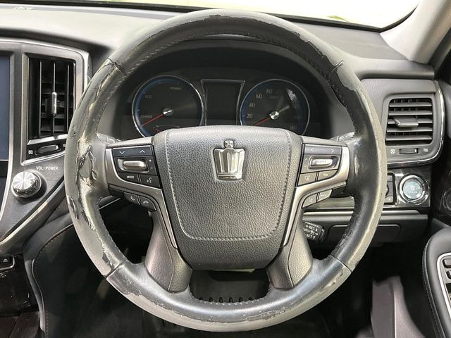 �y�����v�����X�e�A�����O�z�㎿�Ȋv���g�p���邱�ƂŁA��ɂ����������݂ƂĂ��^�]���₷���n���h���ł���