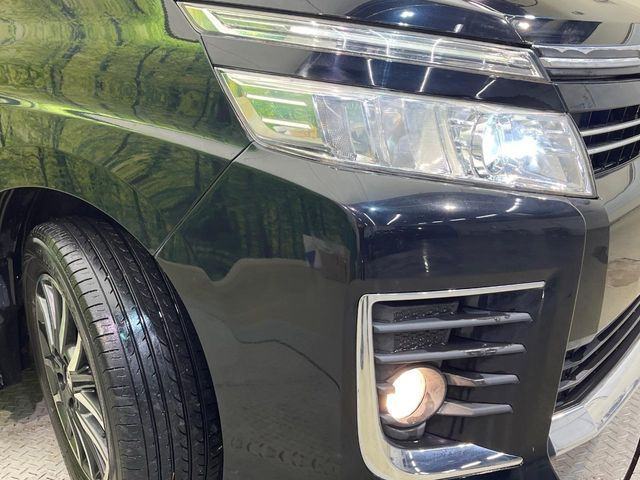 �yLED�w�b�h���C�g�z���V����ԑ��s�����ǍD�Ȏ��E���m�ۂ����S���ĉ^�]�ł��鍂�P�xLED�w�b�h���C�g�𑕔�!�_�����x�������A����d�͂��}�����Ă��܂��B