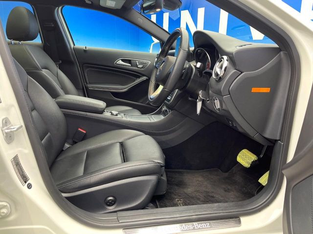 ���V�[�g�̎g�p��:�j��E�ւ�������Ȃ��A�����̒ʂ肫�ꂢ�ȏ�Ԃ��ێ����Ă���܂��B�܂��A�����N���[�j���O�E�R�[�e�B���O�����p�����������܂��B