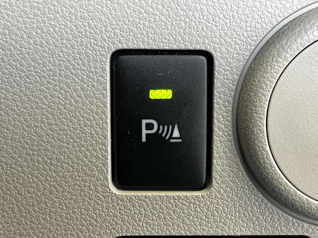 �ԗ��O��ɓ��ڂ��ꂽ�Z���T�[�ŐÎ~���Ƃ̋��������m���A�u�U�[����f�B�X�v���C�\���A�����ē��ŉ^�]�҂ɒm�点�܂�!