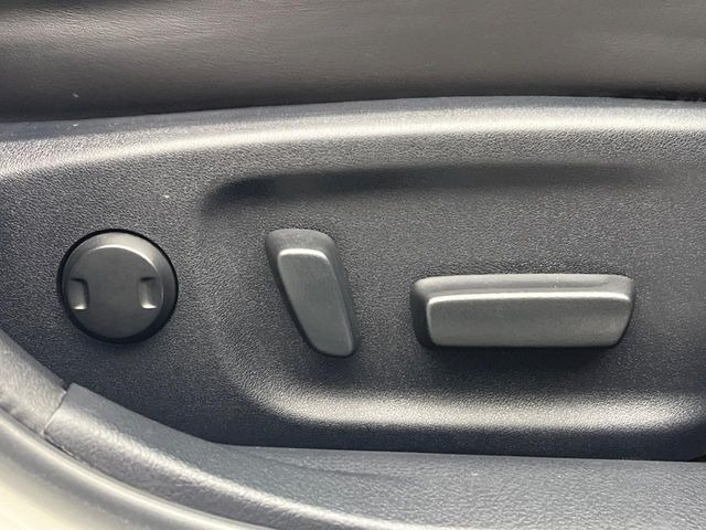 �y�p���[�V�[�g�z�X�C�b�`��ŊȒP�ɃV�[�g�̔��������\!�d��������͂�����܂���!���K�ȃV�[�g�|�W�V�����ɃZ�b�g���āA���K�ȃh���C�u�����y���݂��������B