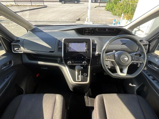 セレナ2.0 ハイウェイスター VセレクションII