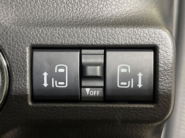 �y�����p���[�X���C�h�h�A�z�X�}�[�g�L�[��^�]�Ȃ̃X�C�b�`�Ō�ȗ����X���C�h�h�A�̊J���\���d��������͂����ăh�A���J����K�v�������A�����Ȃ��q�l�ł��ȒP�ɊJ���߂ł����K�ł���