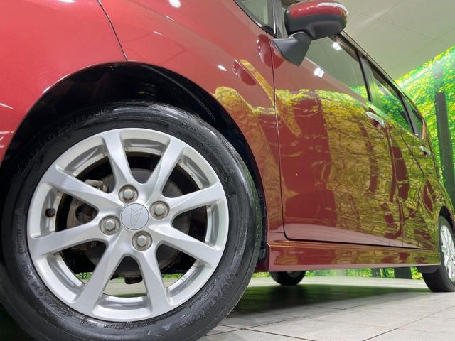 �y����14�C���`�A���~�z�C�[���z�O�ςɃ}�b�`���������A���~�z�C�[���𑕒����Ă���܂��B�e��ЊO�A���~�z�C�[����A�X�^�b�h���X�^�C�����戵�����Ă���܂��B���񂲑��k����������