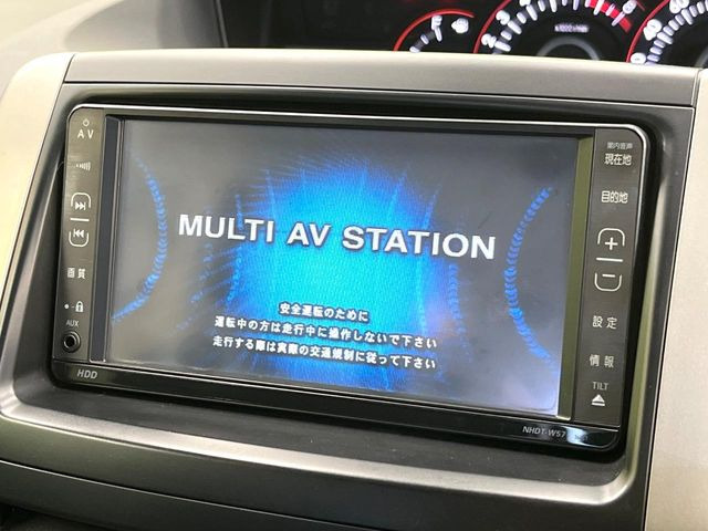 �y���[�J�[�����i�r�z�C���e���A�ɗn�����ރX�^�C���b�V���ȁu��p�݌v�v���[�J�[�i�r�𑕔��􎋔F���⑀�쐫�ȂǊ�{���\�ɂ��D��A���㎿�ȃJ�[���C�t�����y���݂��������܂��B