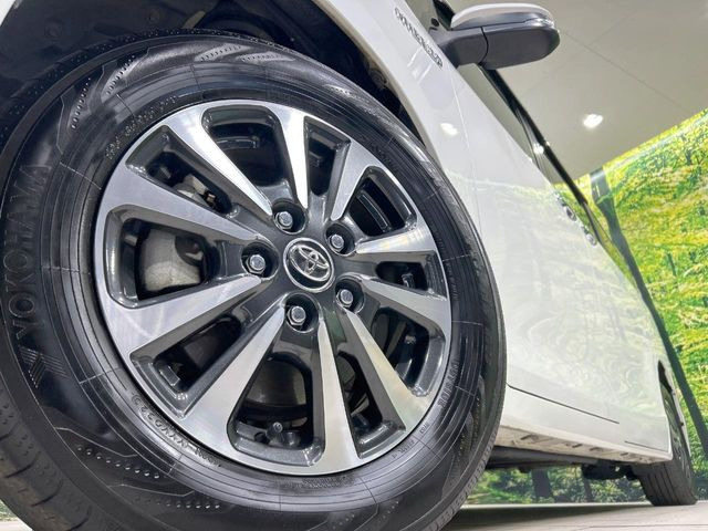 【純正15インチアルミホイール】外観にマッチした純正アルミホイールを装着しております。各種社外アルミホイールや、スタッドレスタイヤも取扱いしております。是非ご相談ください♪