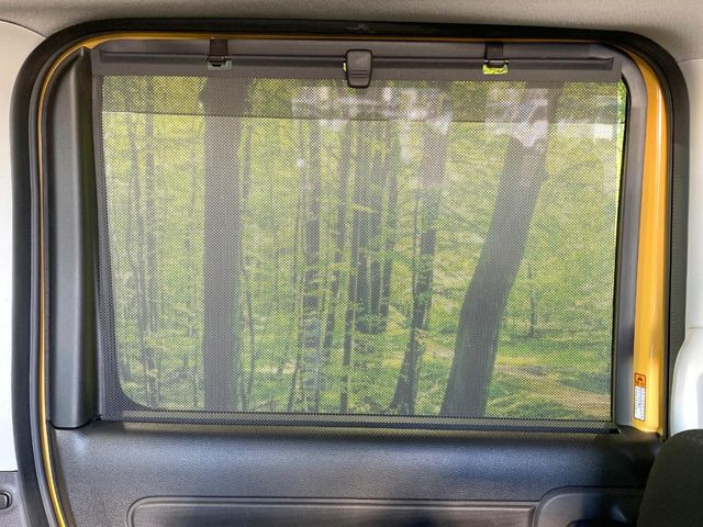 �y���[���V�F�[�h�z��������ԊO����̌���ῂ����Ƃ��ɃT�b�ƈ����o���Ďg����A���[���i�[�^�C�v�̃T���V�F�[�h�𑕔��B��Ȃɏ�������q�l���E�g�E�g�����������ȂǁA���Ђ����p����������